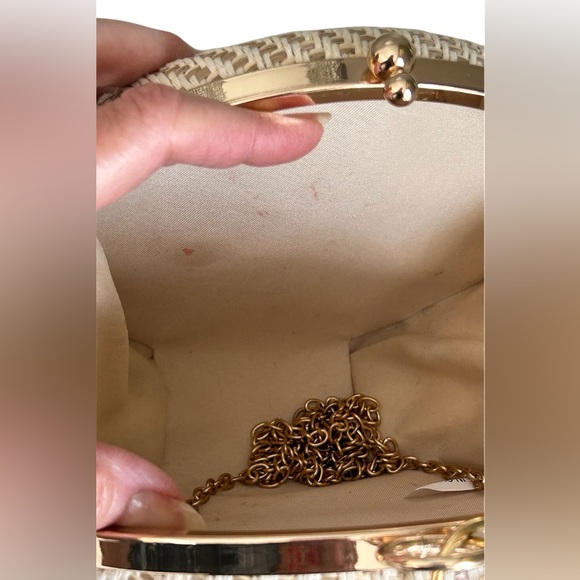 Savanna Cream Black Round Woven Crossbody Satchel Gold Chain Boho Bag Purse - Picture 13 of 13